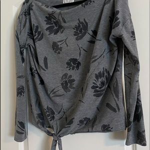 Blouse - front tie